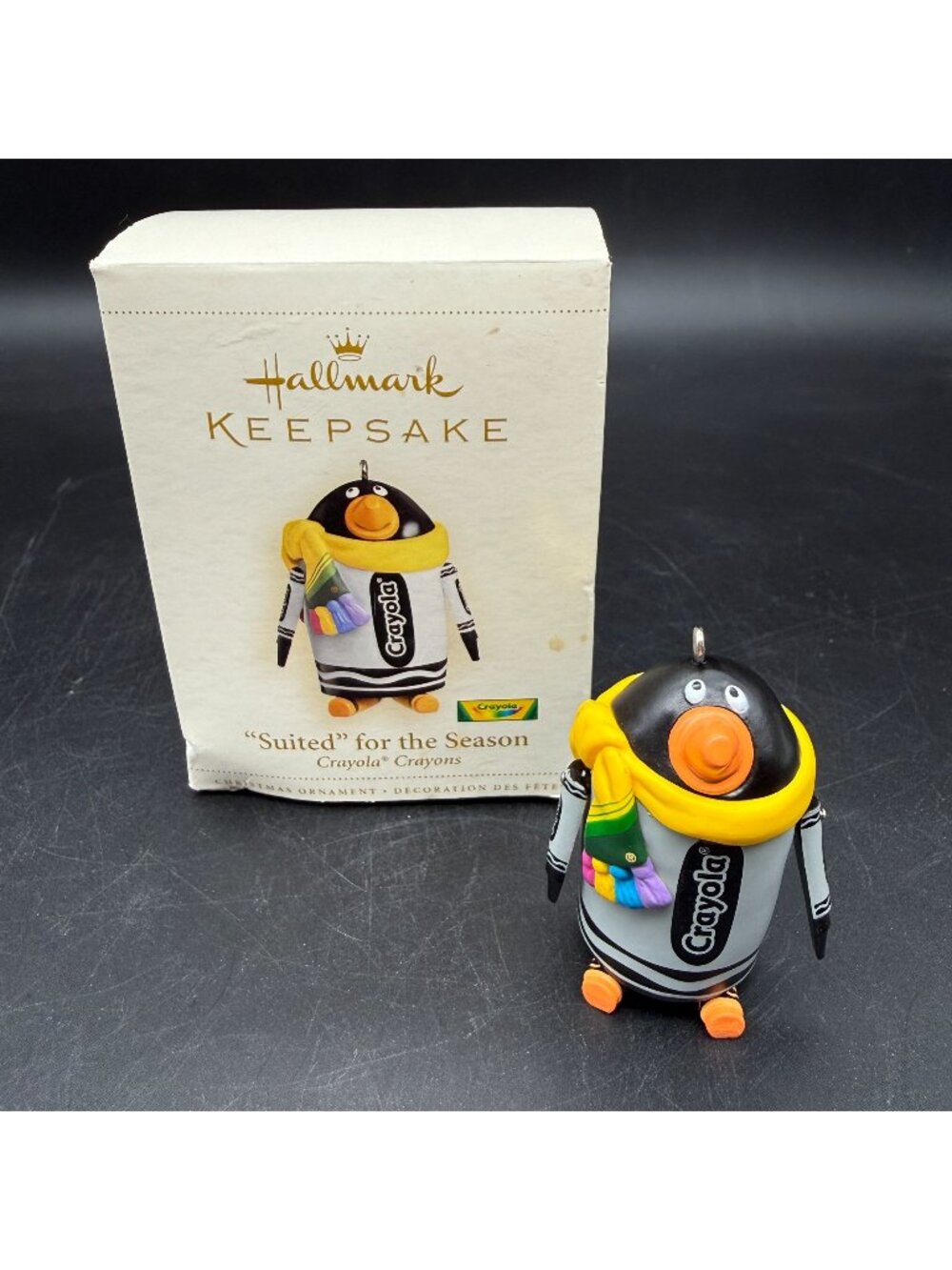 Hallmark 2006 “Suited” for the Season - Crayola Crayons #QXI6246